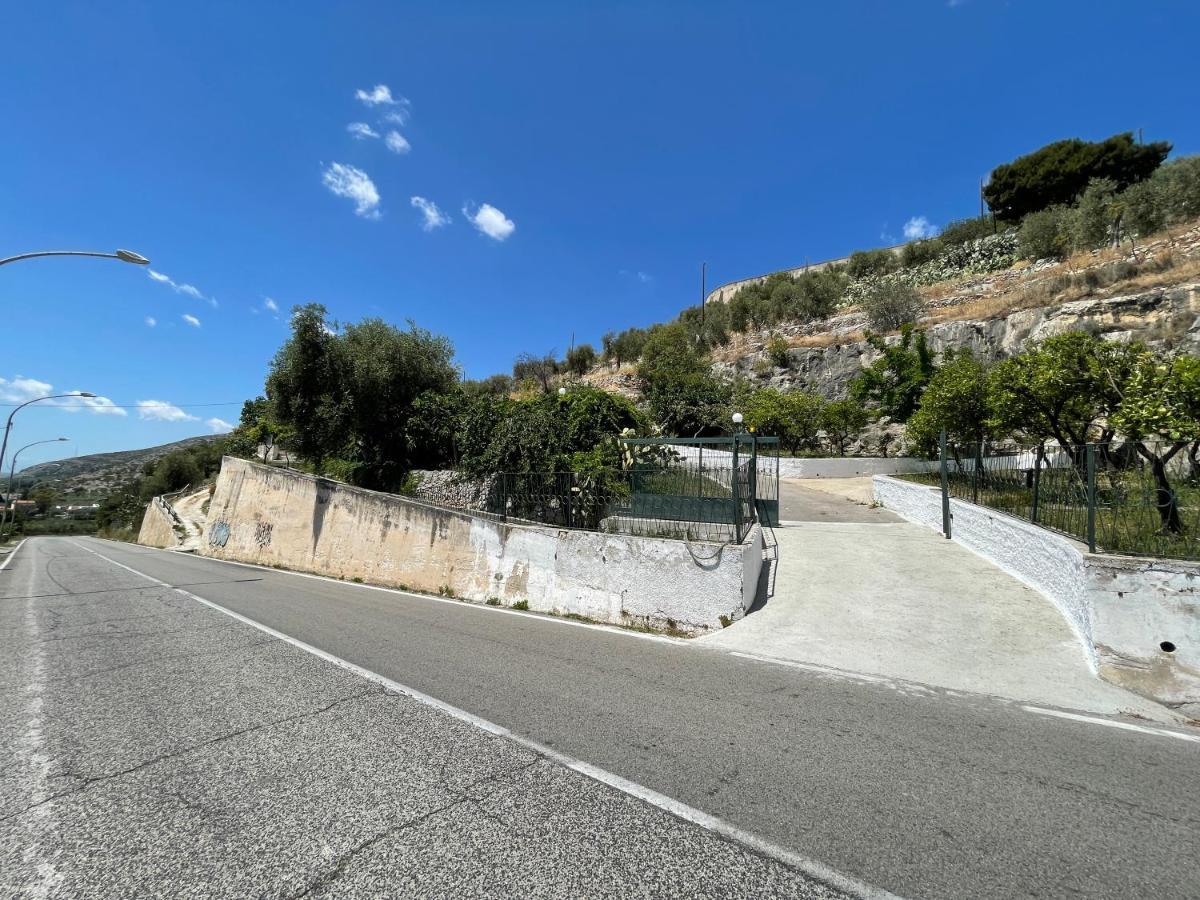 Villetta - Qui Dove Il Mare Luccica - Affitti Brevi Italia มอนเต ซานตานเจโล ภายนอก รูปภาพ